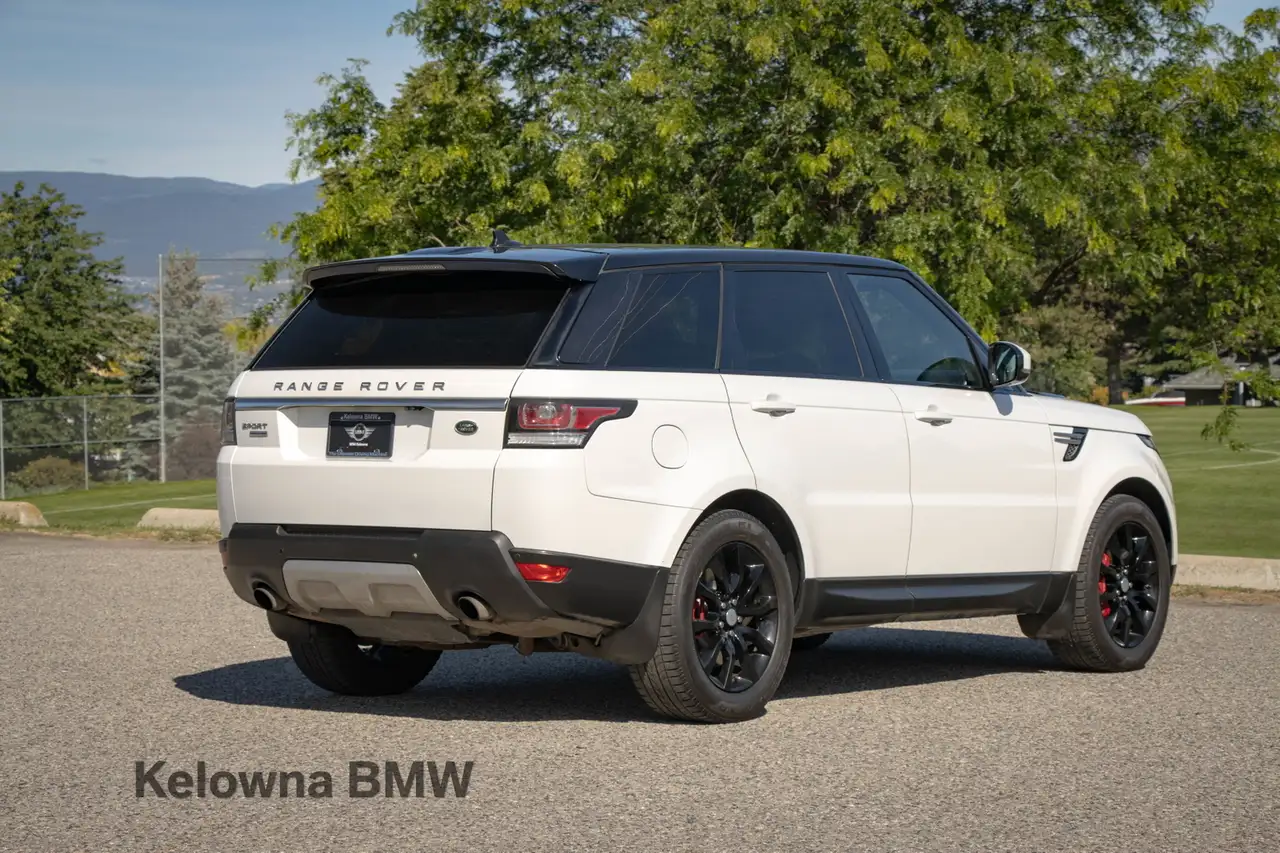 Land Rover Range Rover Sport снимка Land Rover Range Rover Sport