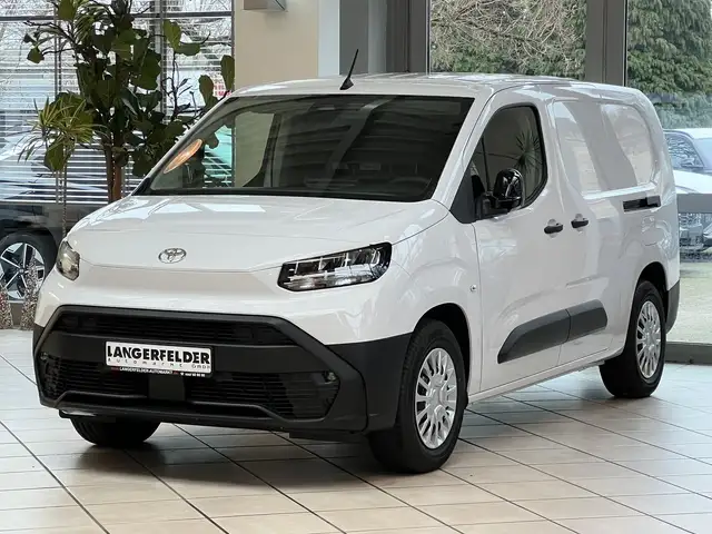Toyota Proace view 10