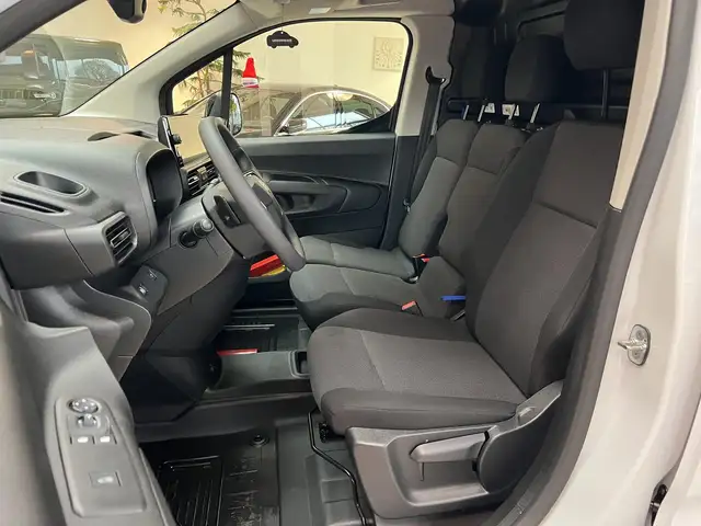 Toyota Proace view 14
