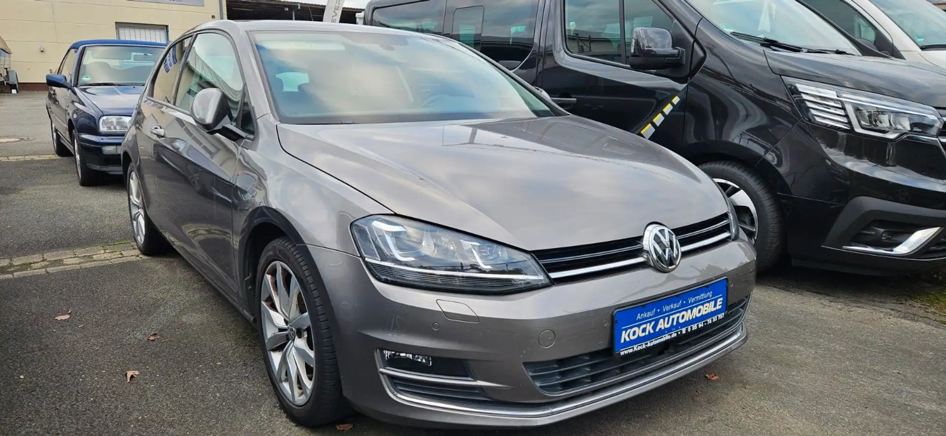 Volkswagen Golf VII Lim. Highline BMT Gris - 2