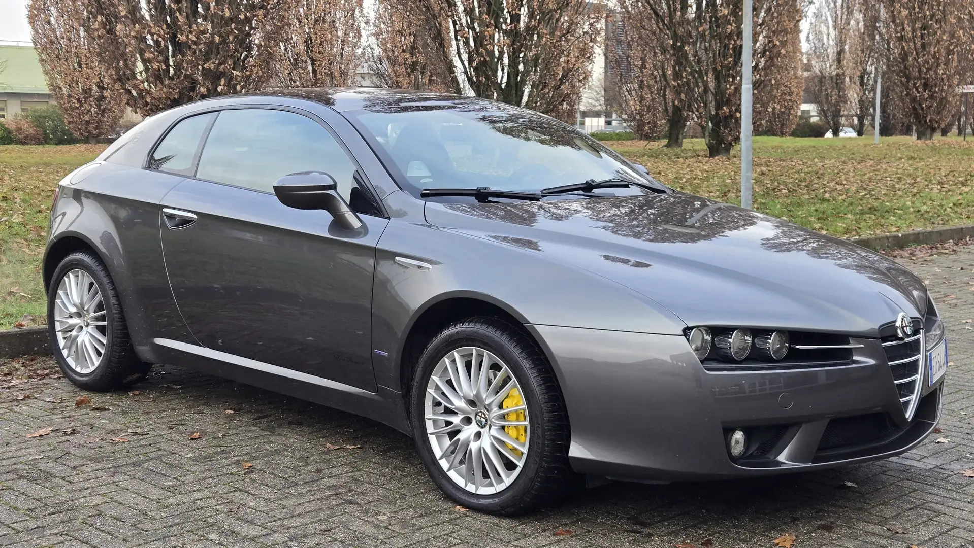 Alfa Romeo Brera 2.0 JTDM Grau - 2