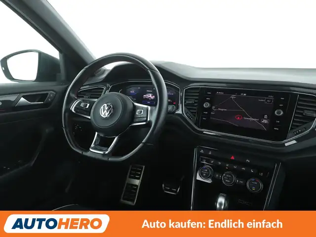 Volkswagen T-Roc view 13