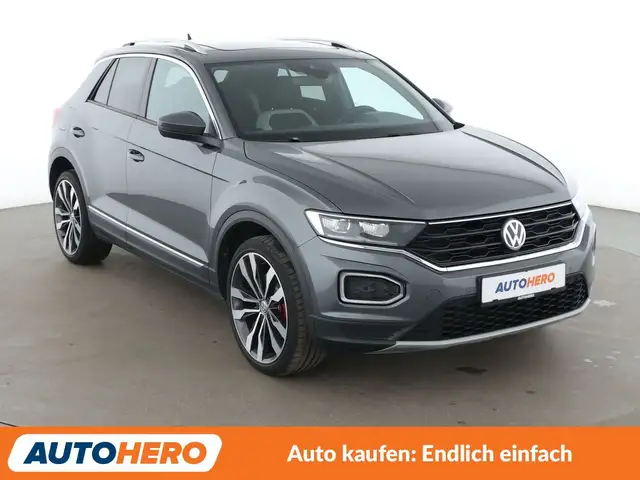 Volkswagen T-Roc view 8