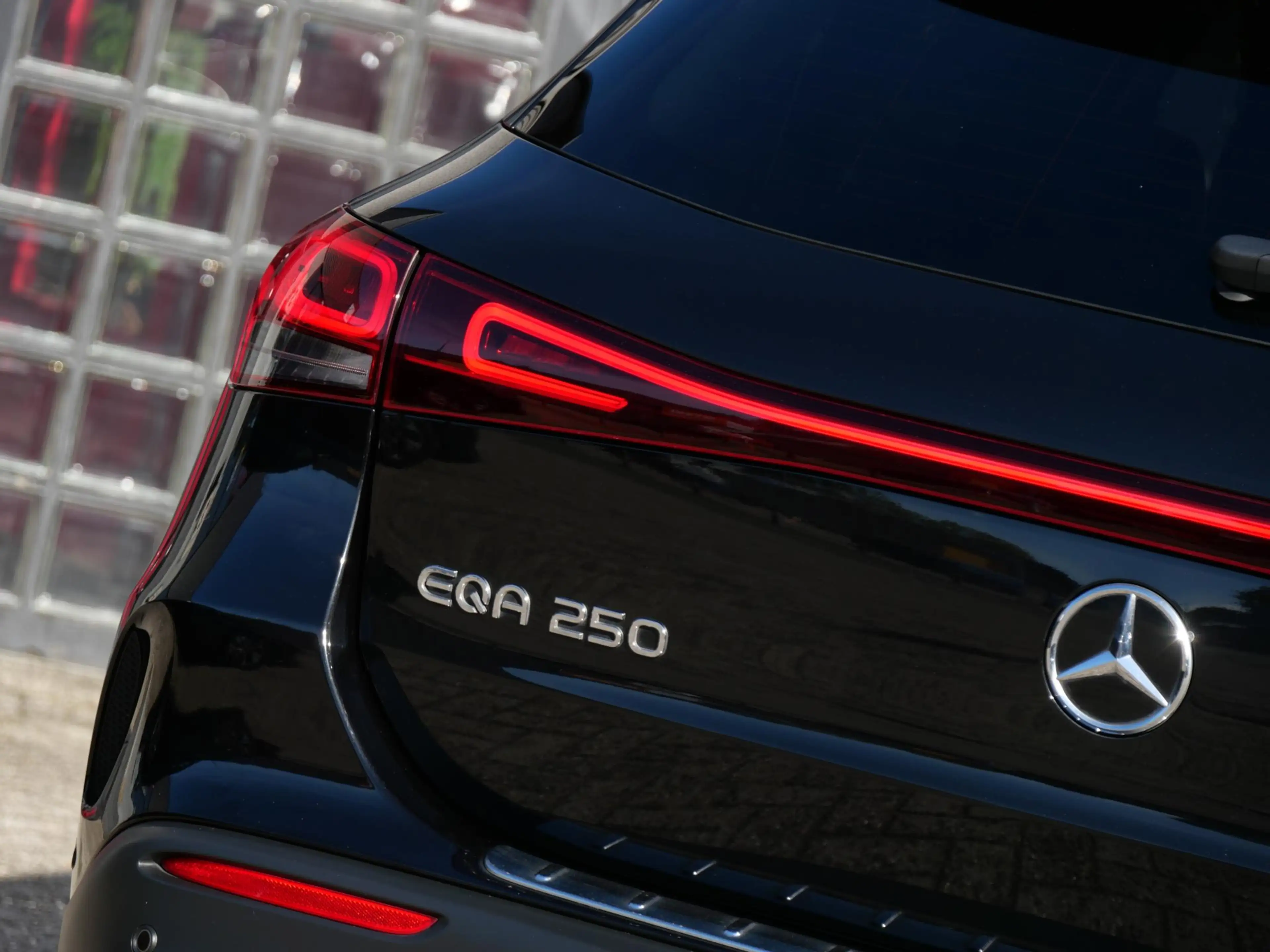 Mercedes-Benz EQA 67kWh AMG/ ELEKT. STOELEN/ 360° CAMERA/ TREKHAAK/ — photo 32