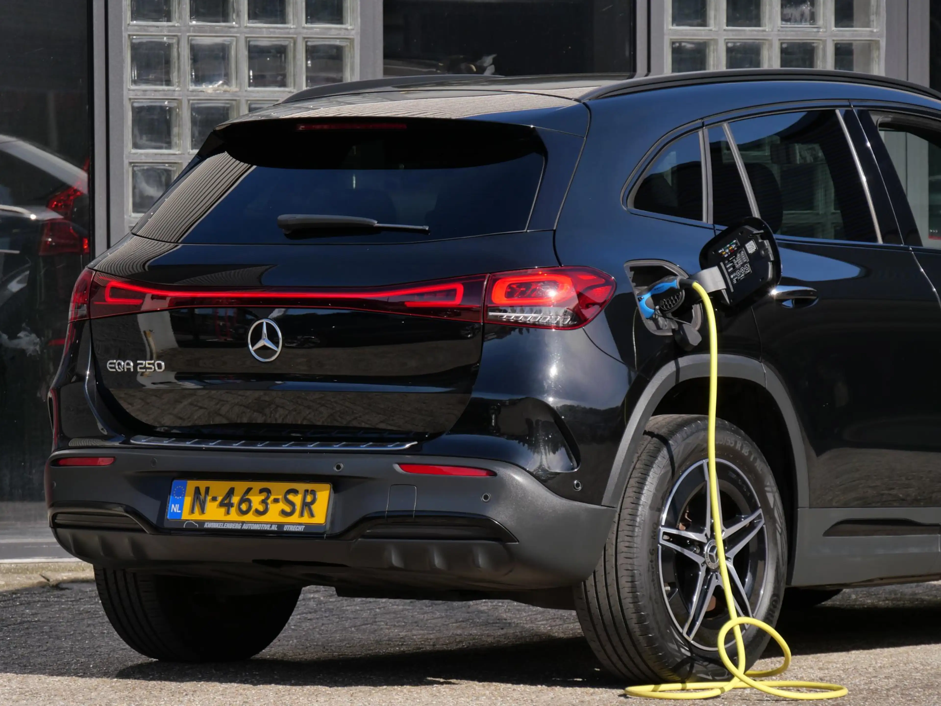 Mercedes-Benz EQA 67kWh AMG/ ELEKT. STOELEN/ 360° CAMERA/ TREKHAAK/ — photo 27