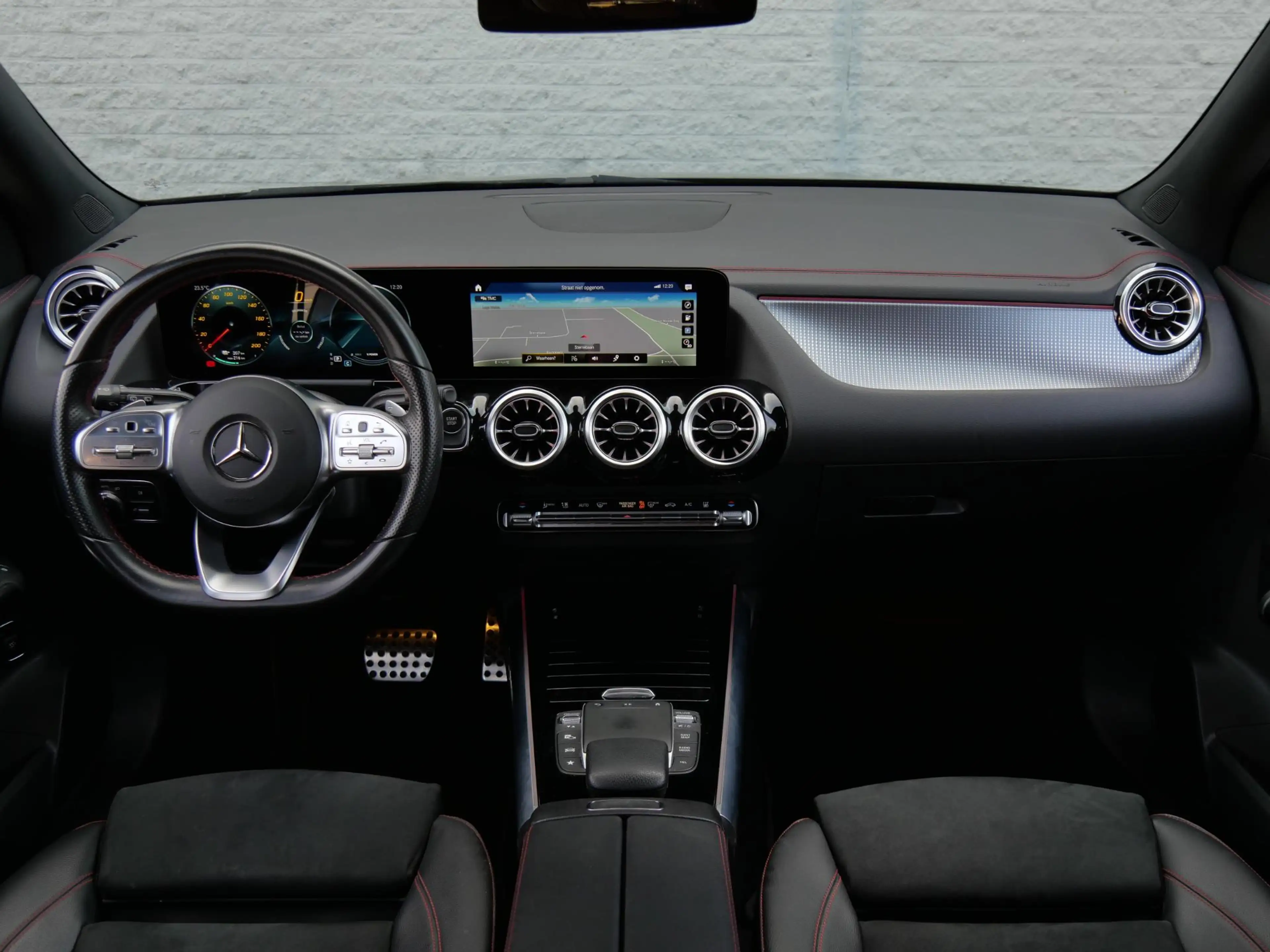 Mercedes-Benz EQA 67kWh AMG/ ELEKT. STOELEN/ 360° CAMERA/ TREKHAAK/ — photo 5