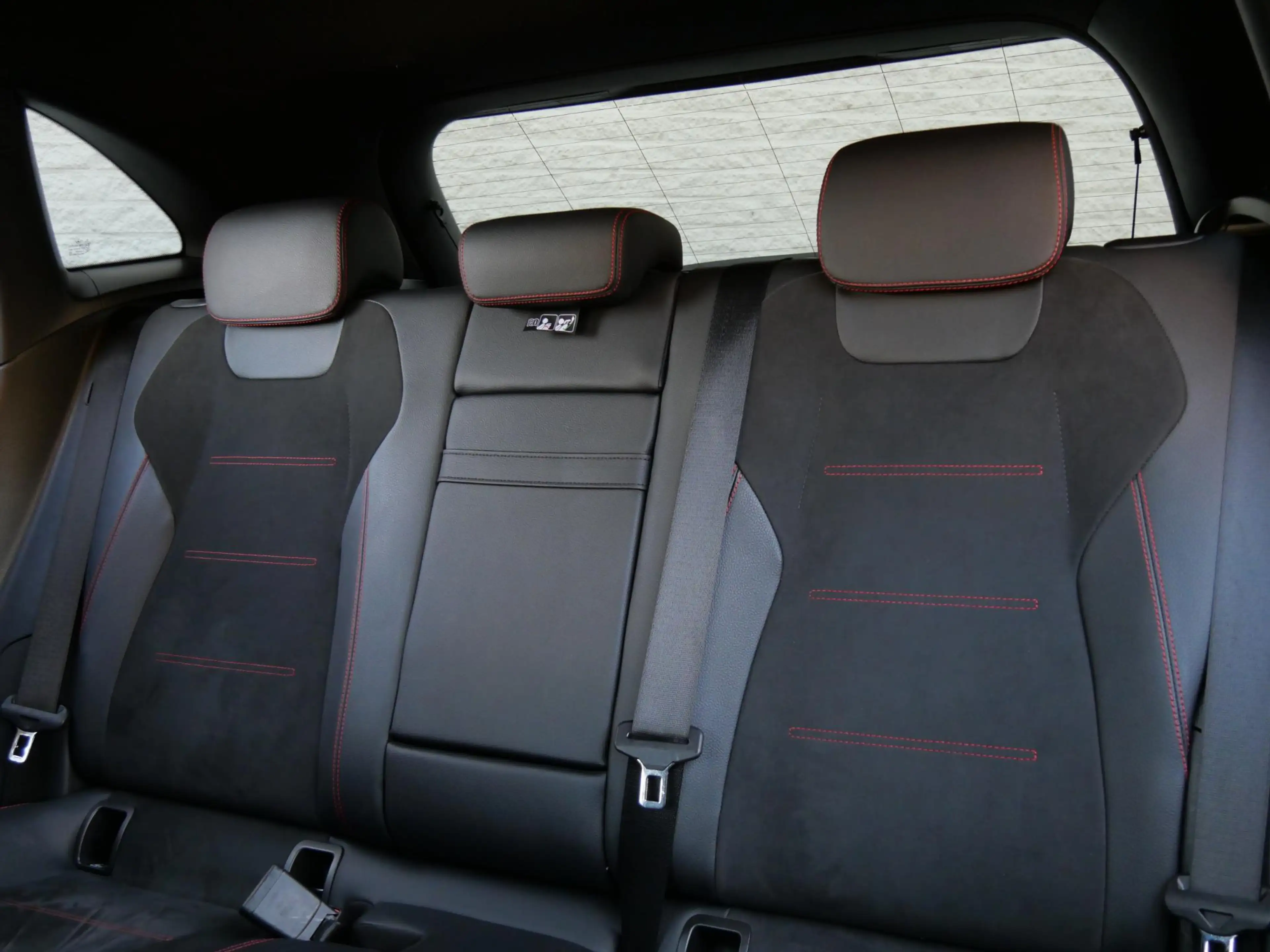 Mercedes-Benz EQA 67kWh AMG/ ELEKT. STOELEN/ 360° CAMERA/ TREKHAAK/ — photo 7