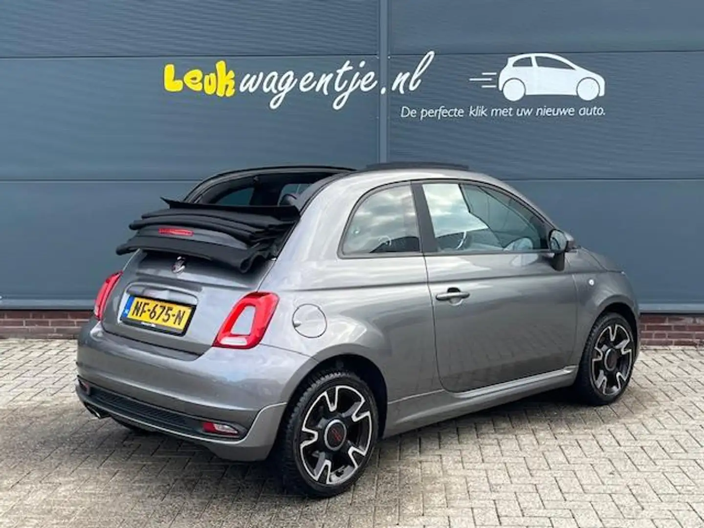 Fiat 500C 0.9 TwinAir Turbo Sport Cabrio 105PK *climate *NL Grijs - 2