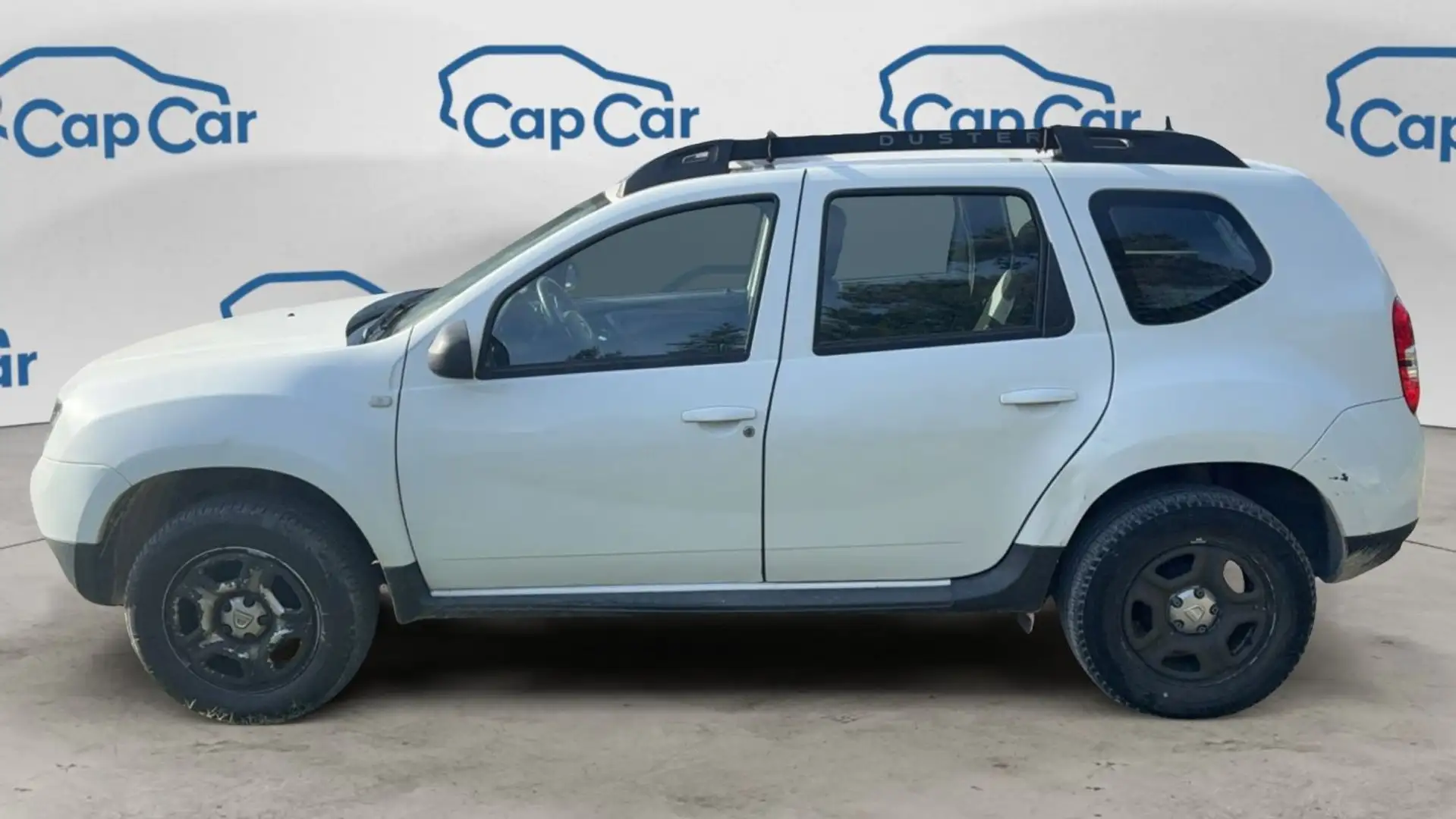 Dacia Duster 1.6 SCe 115 Essentiel Blanc - 2