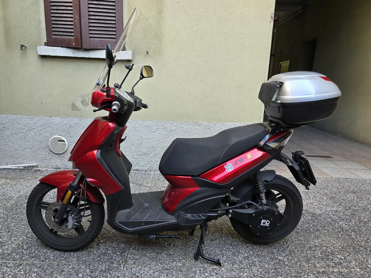 Altro FD Motors F5-E Rosso - 1