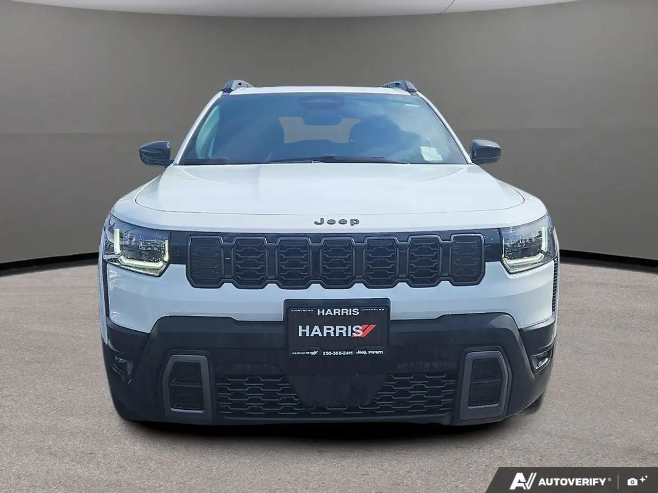 Jeep Cherokee снимка Jeep Cherokee