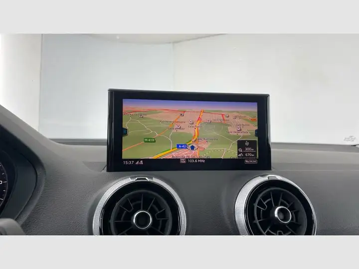 Audi Q2 1.5 S line 35 TFSI 2022, foto 37