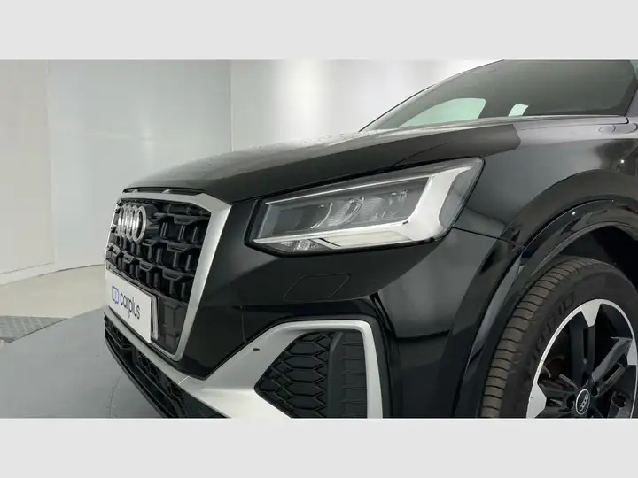 Audi Q2 1.5 S line 35 TFSI 2022, foto 16
