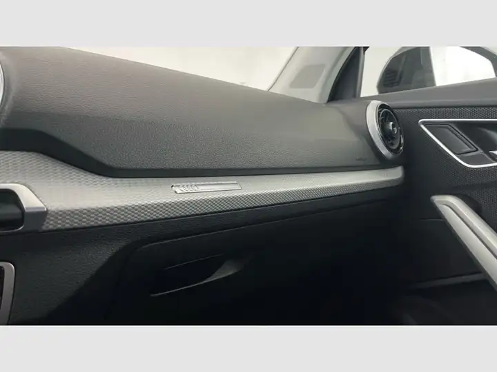 Audi Q2 1.5 S line 35 TFSI 2022, foto 34