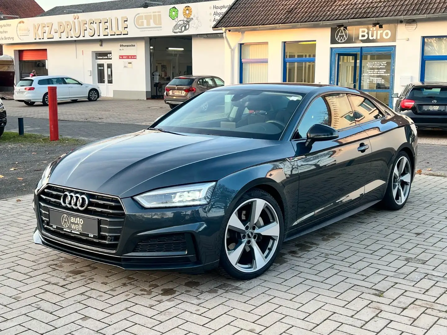 Audi A5 Coupe 40 TDI S-Line, LED, Servic neu, Scheckh Gris - 1