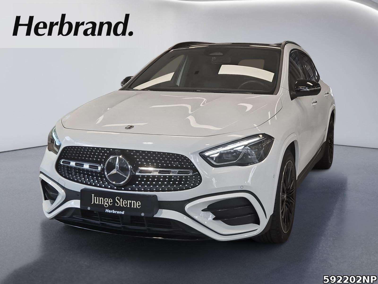 Second hand Mercedes Benz Gla-Class 220