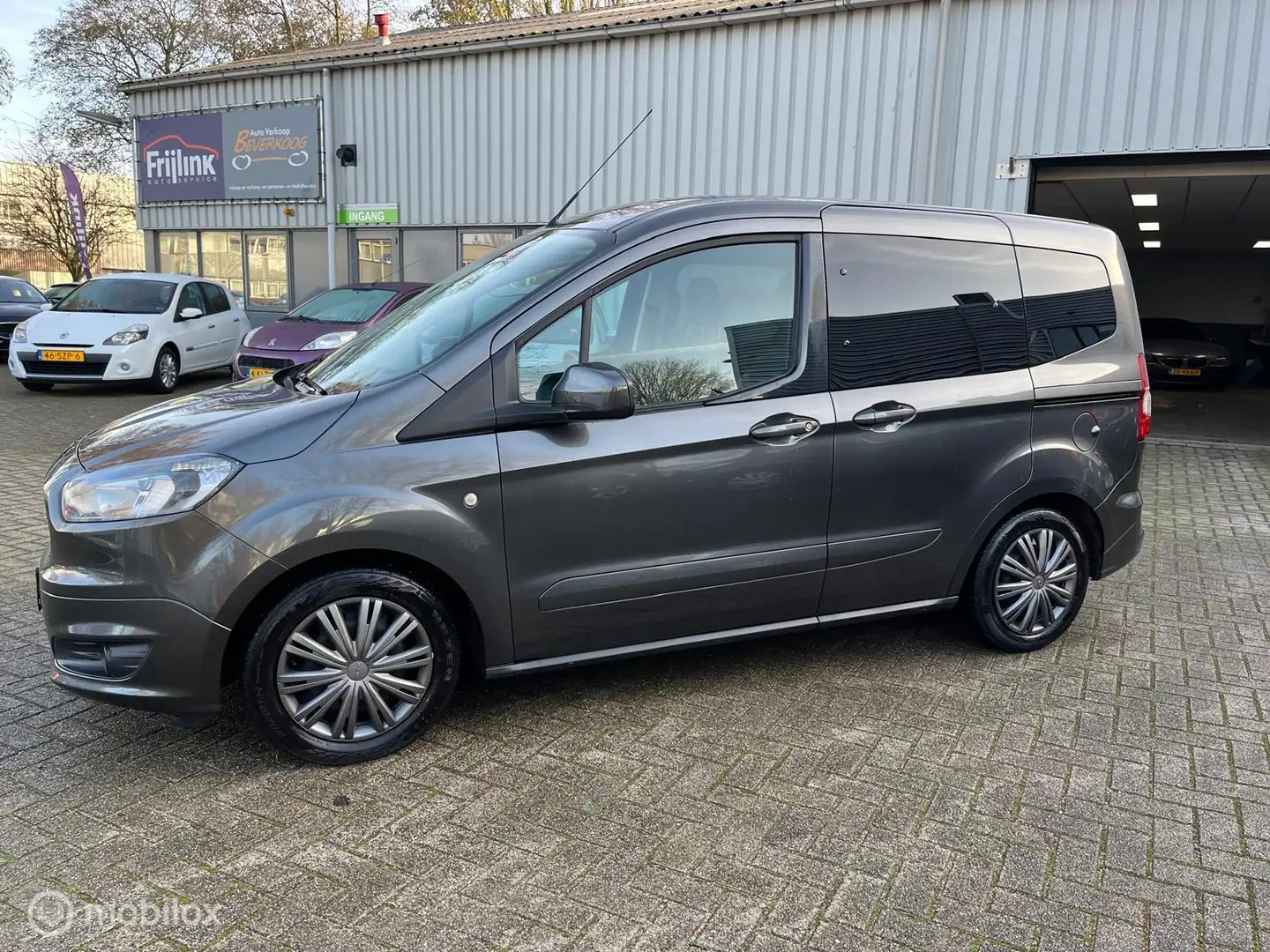 Ford Tourneo Courier 1.0 Style Edition 6/12 M GARANTIE Grijs - 2