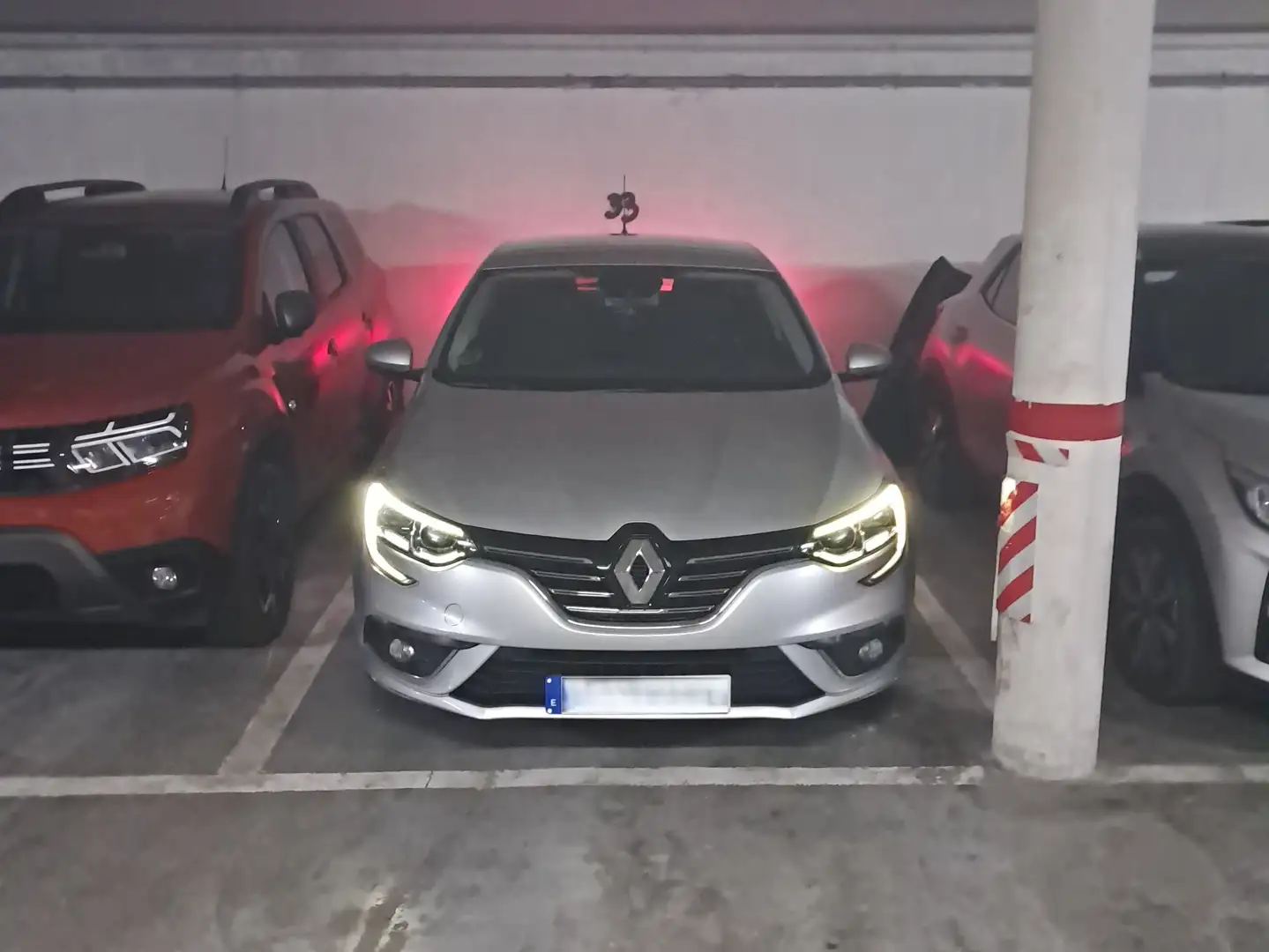 Renault Megane Mégane 1.3 TCe GPF Limited 85kW Limited Plateado - 2