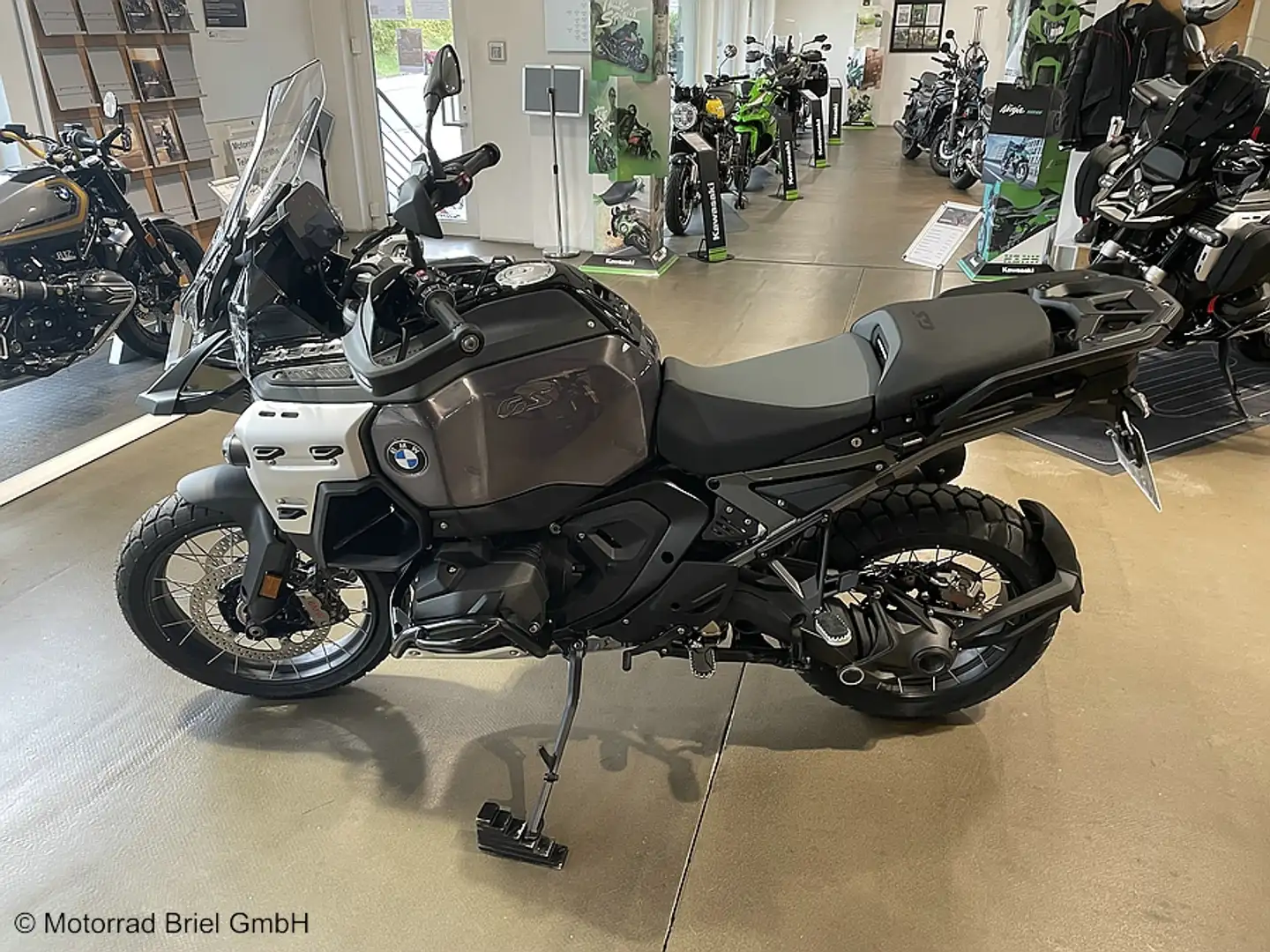BMW R1300 GS Adventure - 1