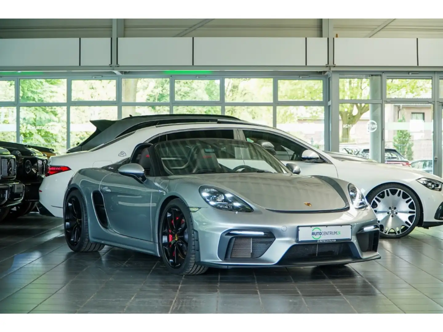 Porsche 718 Spyder 4.0 Schalt. Kamera Carbon Approved 26 Silber - 1