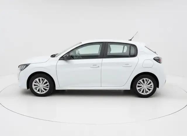 Peugeot 208 view 6