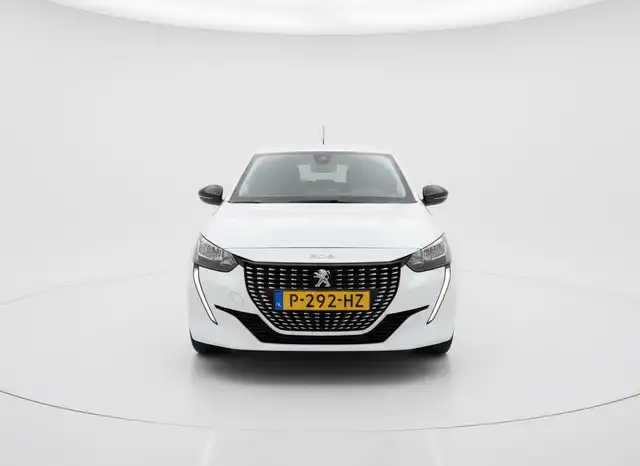Peugeot 208 view 7