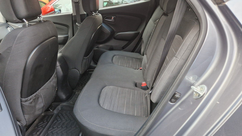 Hyundai iX35 FIFA World Cup Edition 2WD, 2 Hand — photo 8