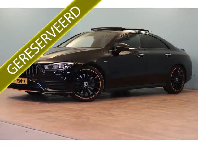 Mercedes-Benz CLA 250 Premium Orange Edition | NAVI | CAMERA + PDC | SCH