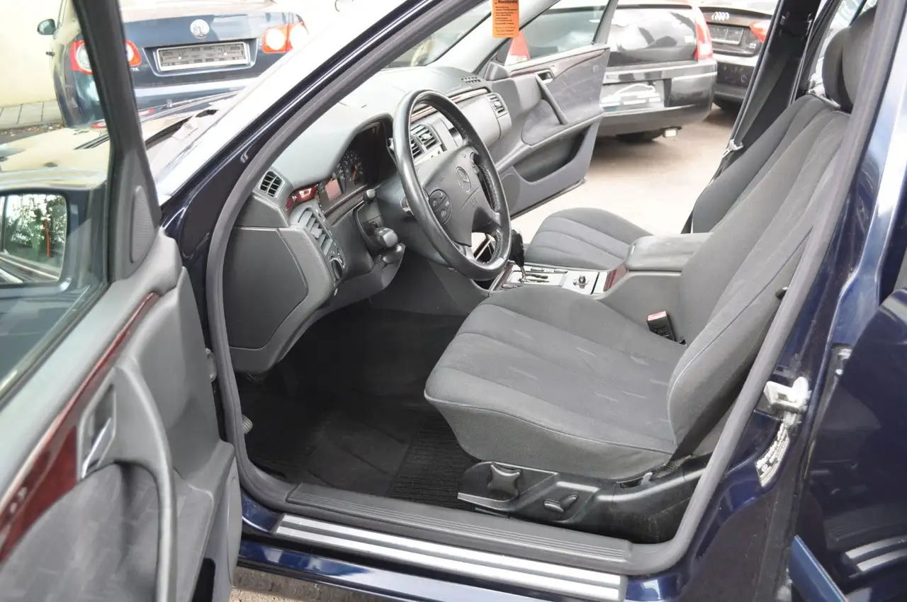 Mercedes-Benz E 240 T * Automatic - TÜV 11/2027 *, foto 10