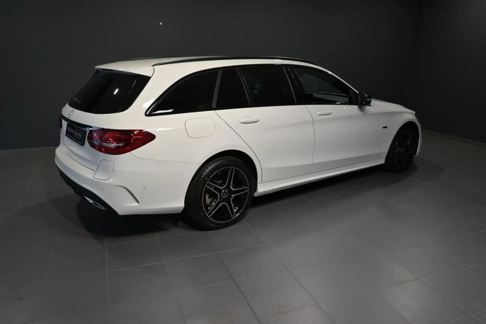 Mercedes-Benz C 300 de T AMG/AHK/LED/TOTW/NIGHT/SHZ/KAMERA Wit - 2