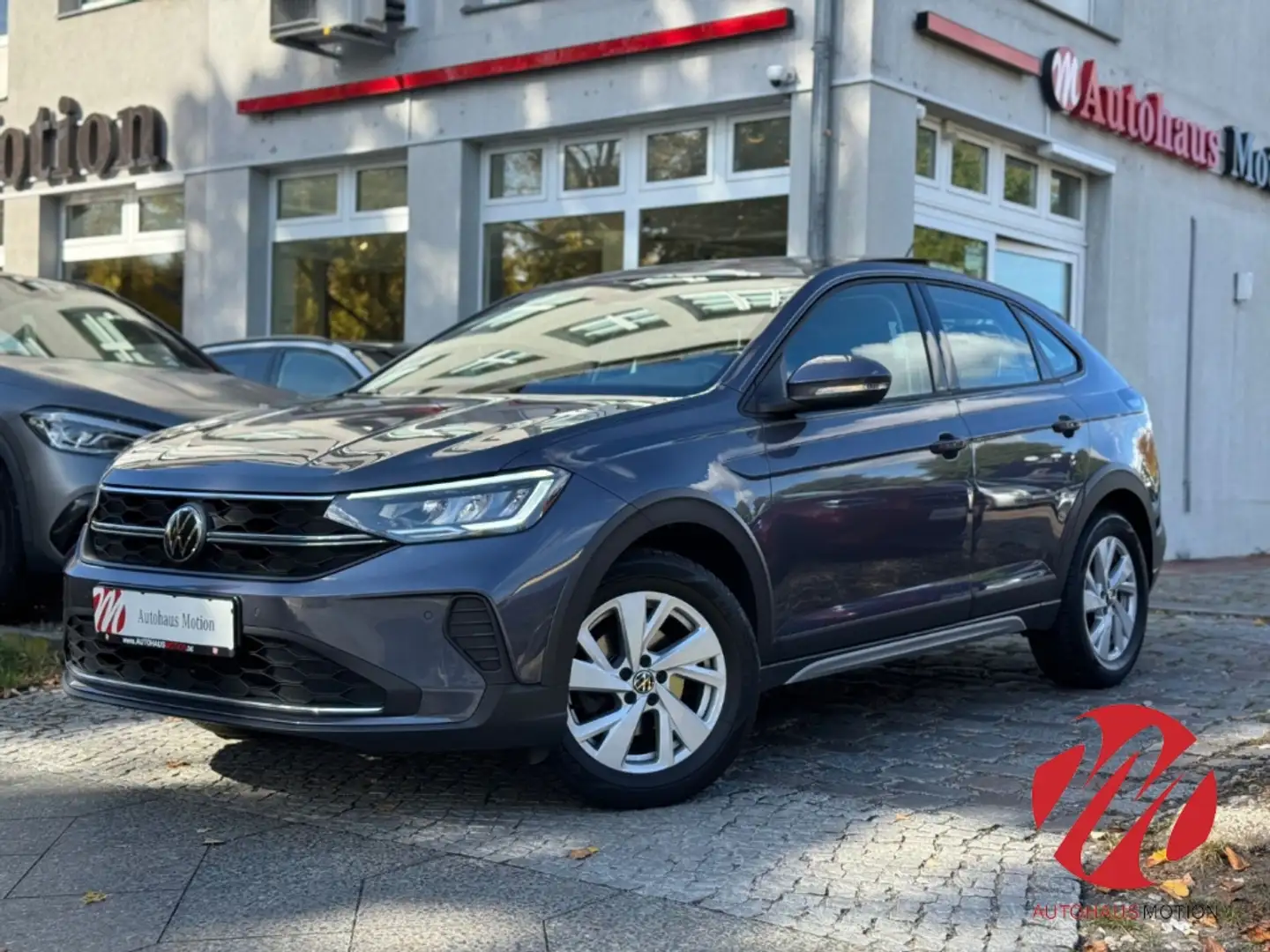 Volkswagen Taigo 1.0 TSI DSG Life Panorama ACC LED Keyless Kollisio Gris - 2