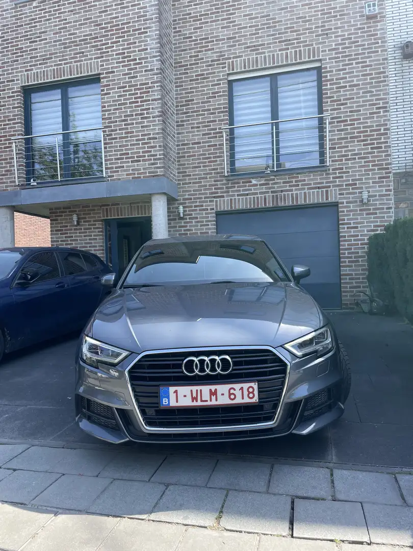 Audi A3 Sportback 1.6 TDi S tronic - 2