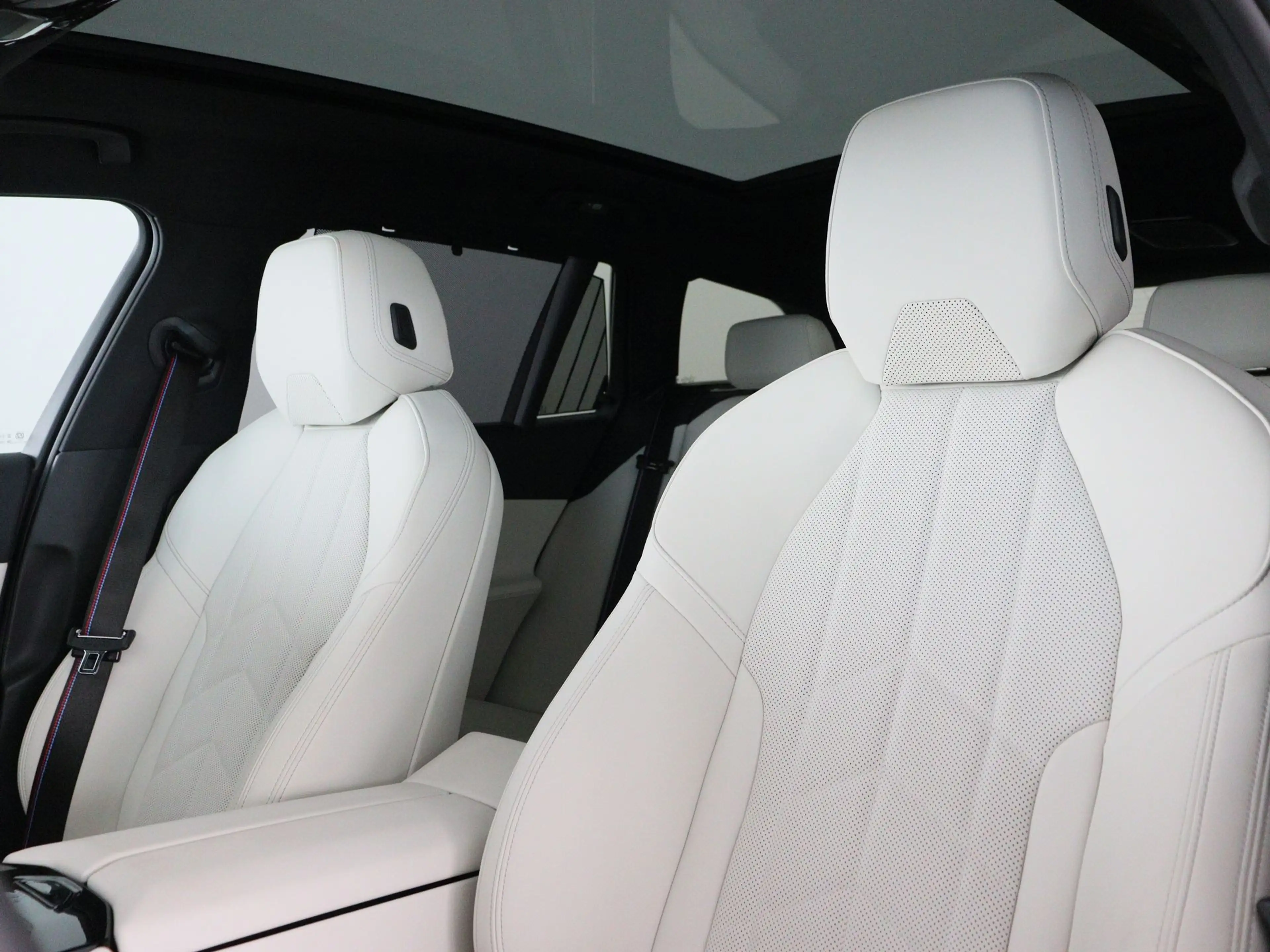 BMW 550 5 Serie 550e Touring xDrive — photo 6