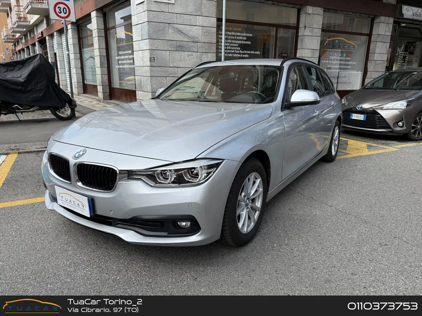 BMW 320 Business Advantage 320 d Touring Argent - 1