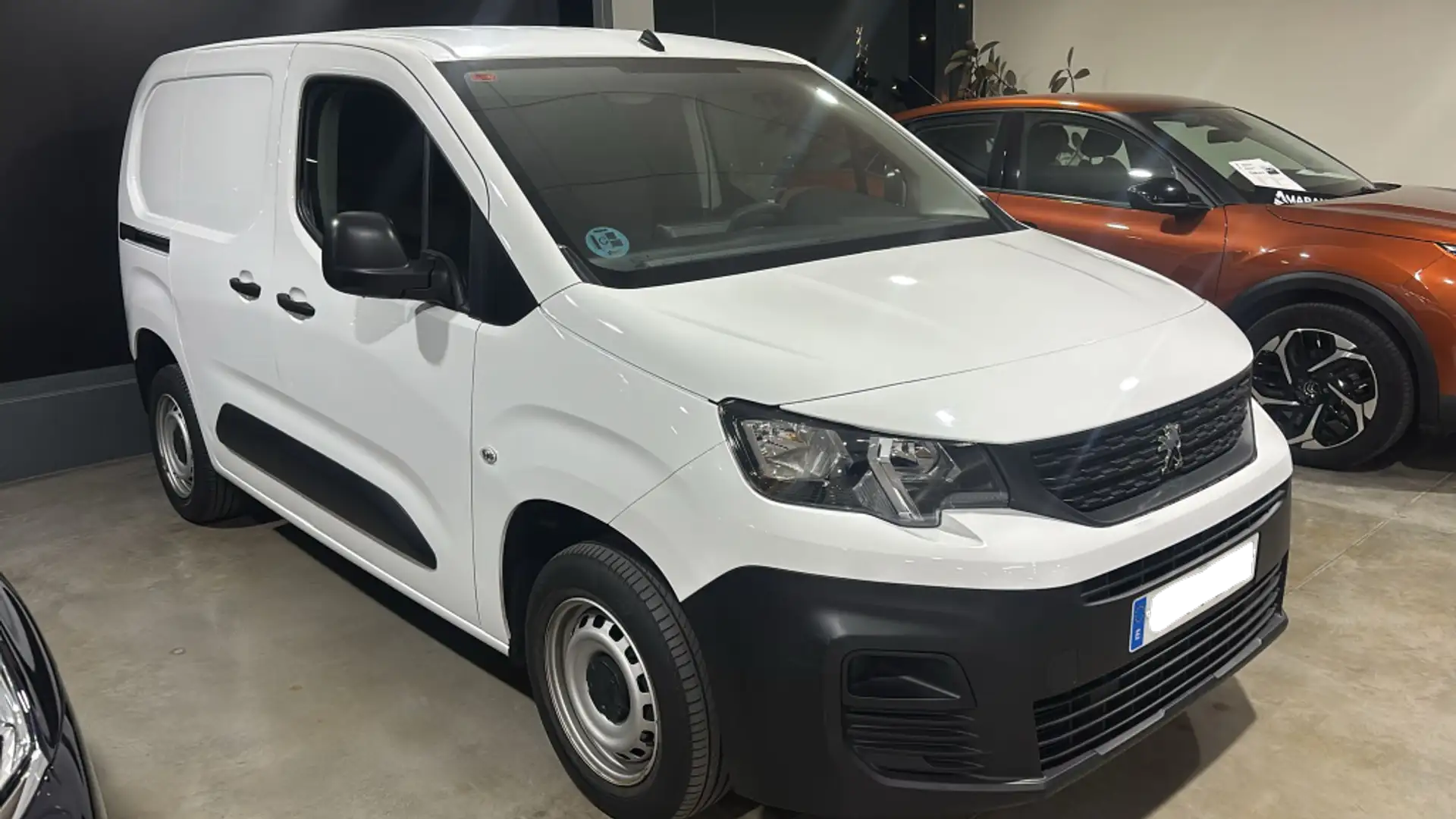 Peugeot Partner 1.5BlueHDI S&S Standard 600kg 100 Blanco - 1