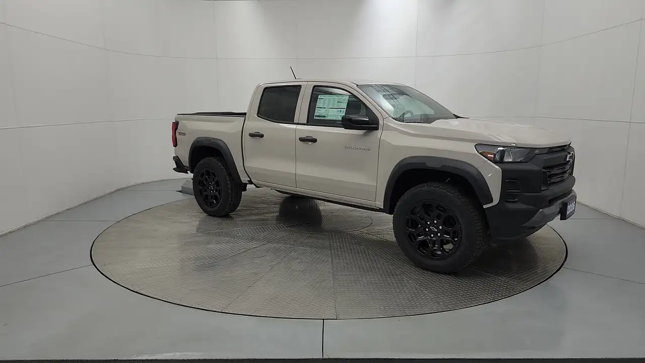 Chevrolet Colorado снимка Chevrolet Colorado