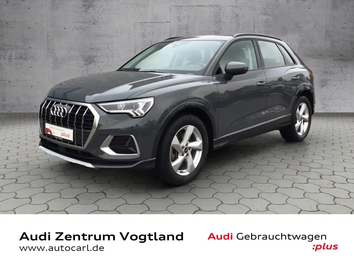 Audi Q3 advanced 2.0TFSI qua S tron/Navi/RFK/ACC/SHZ/LED/ Grau - 1