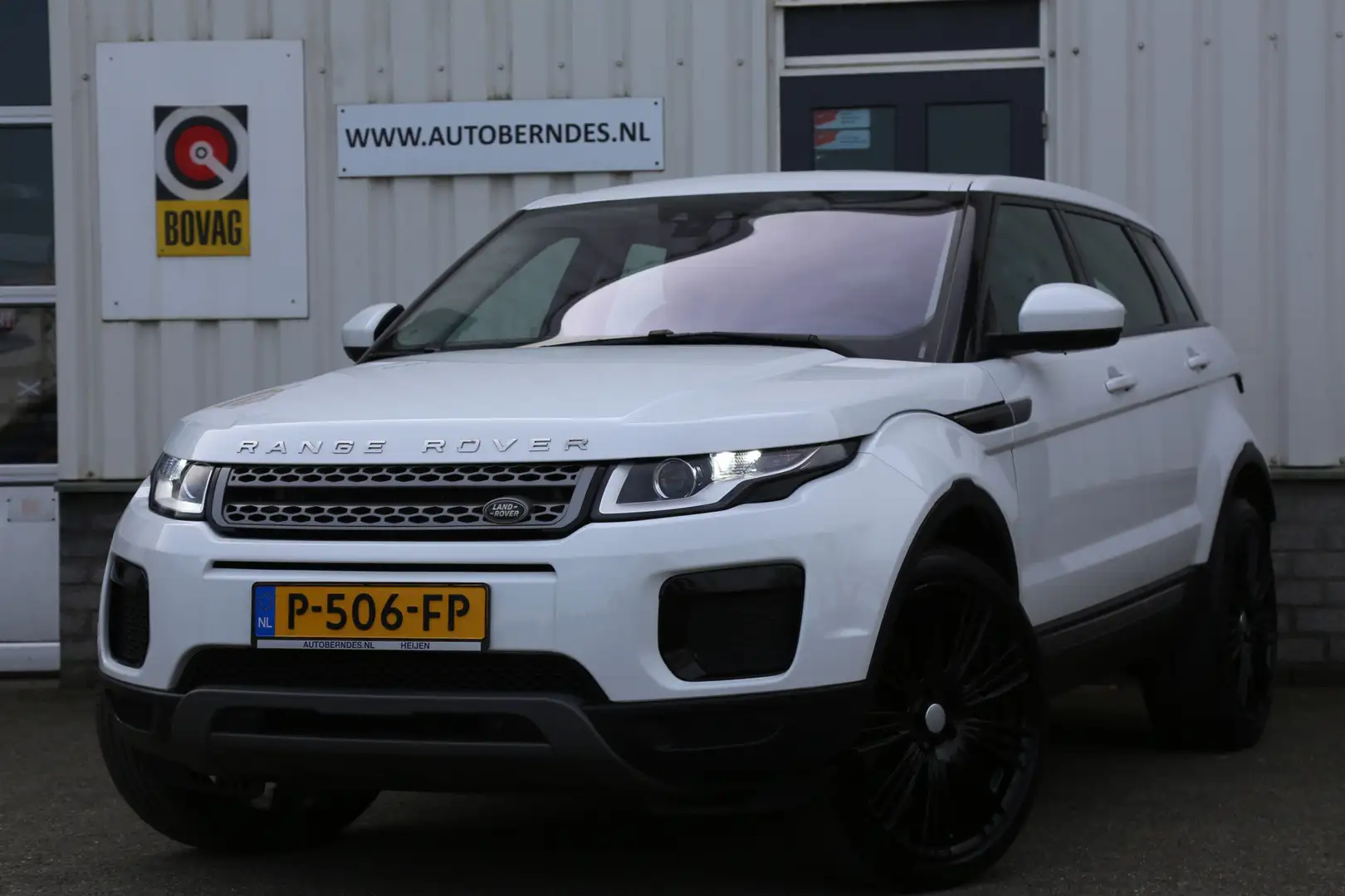 Land Rover Range Rover Evoque 2.0 Si4 240PK 4WD Urban Series Pure Aut.*BTW*Afnee White - 1