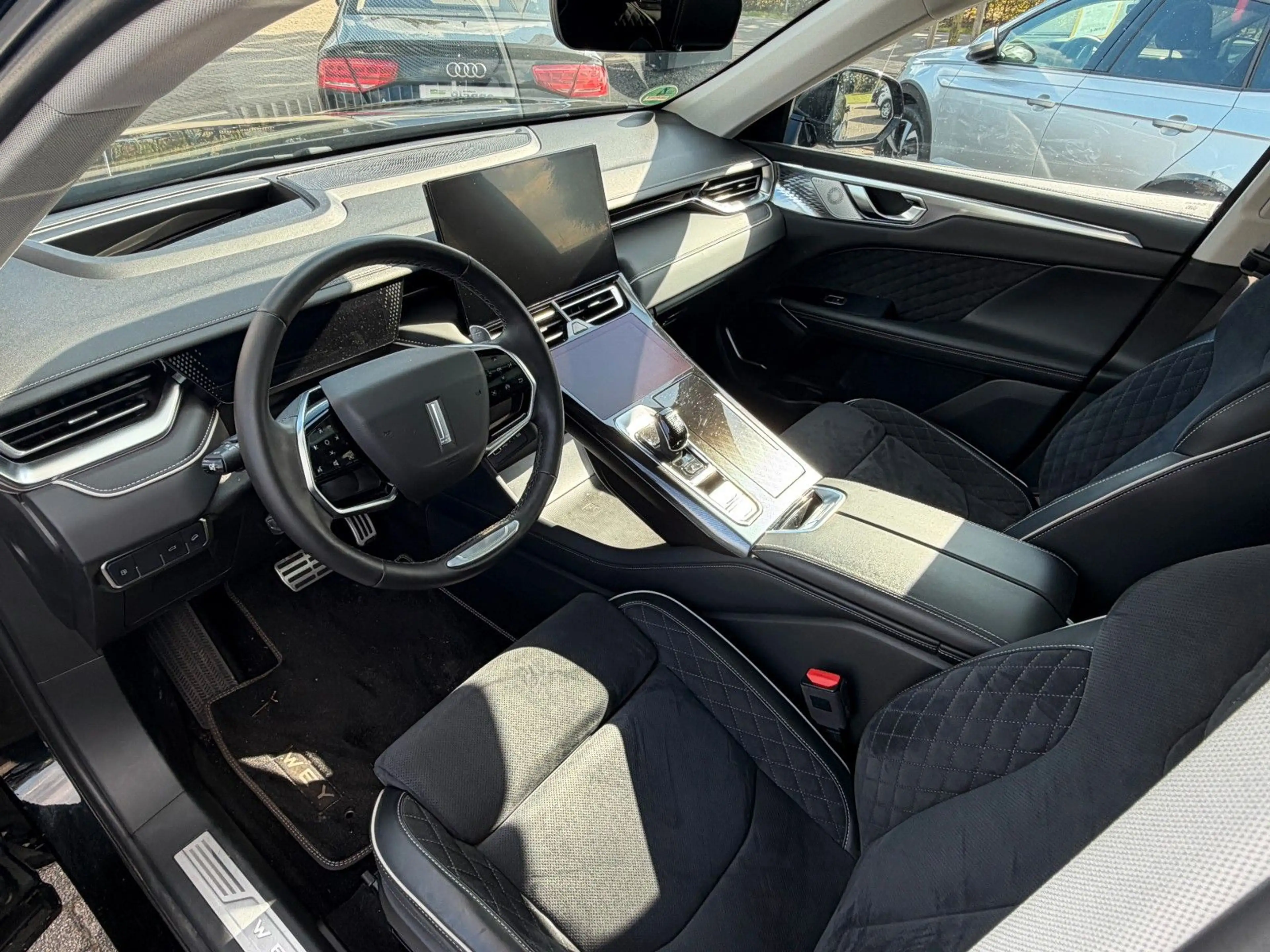 GWM WEY 05 2.0 PHEV 350 kW AWD Luxury — photo 11