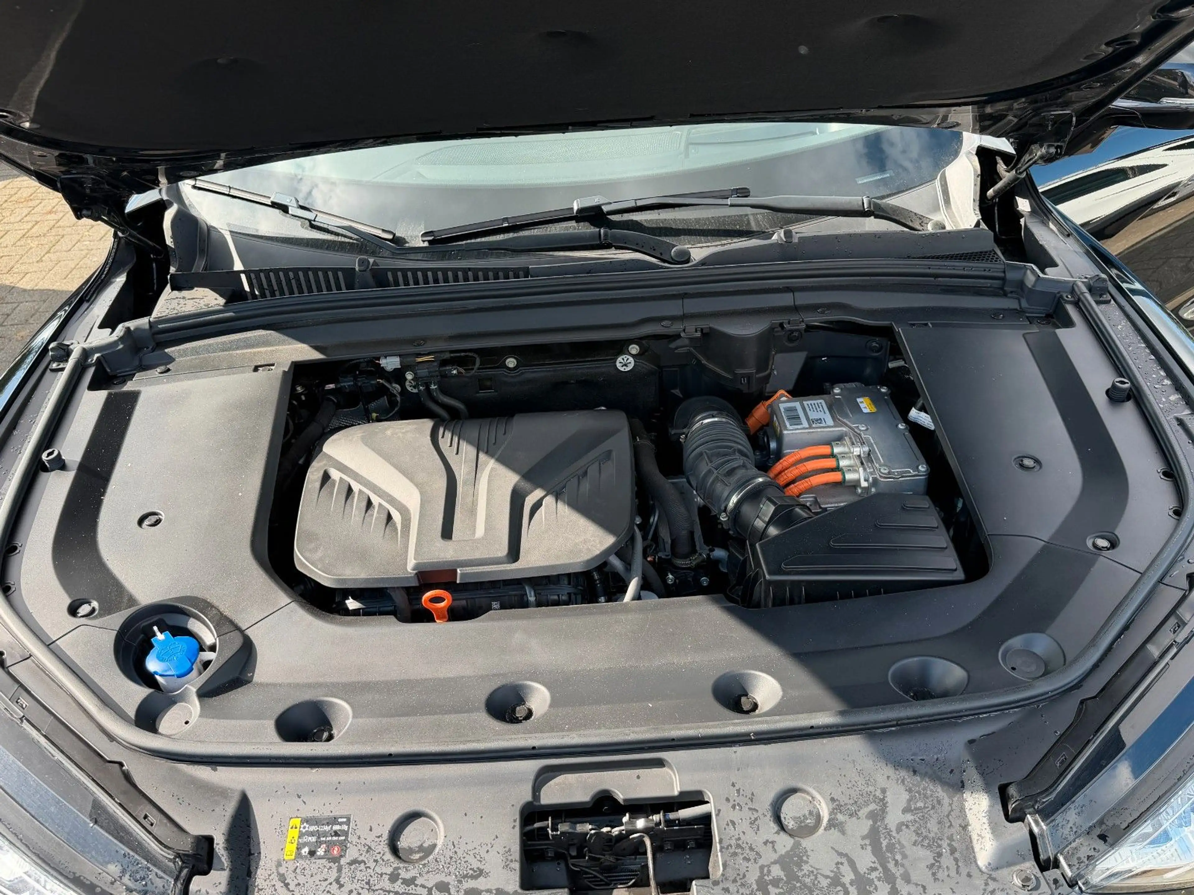 GWM WEY 05 2.0 PHEV 350 kW AWD Luxury — photo 18