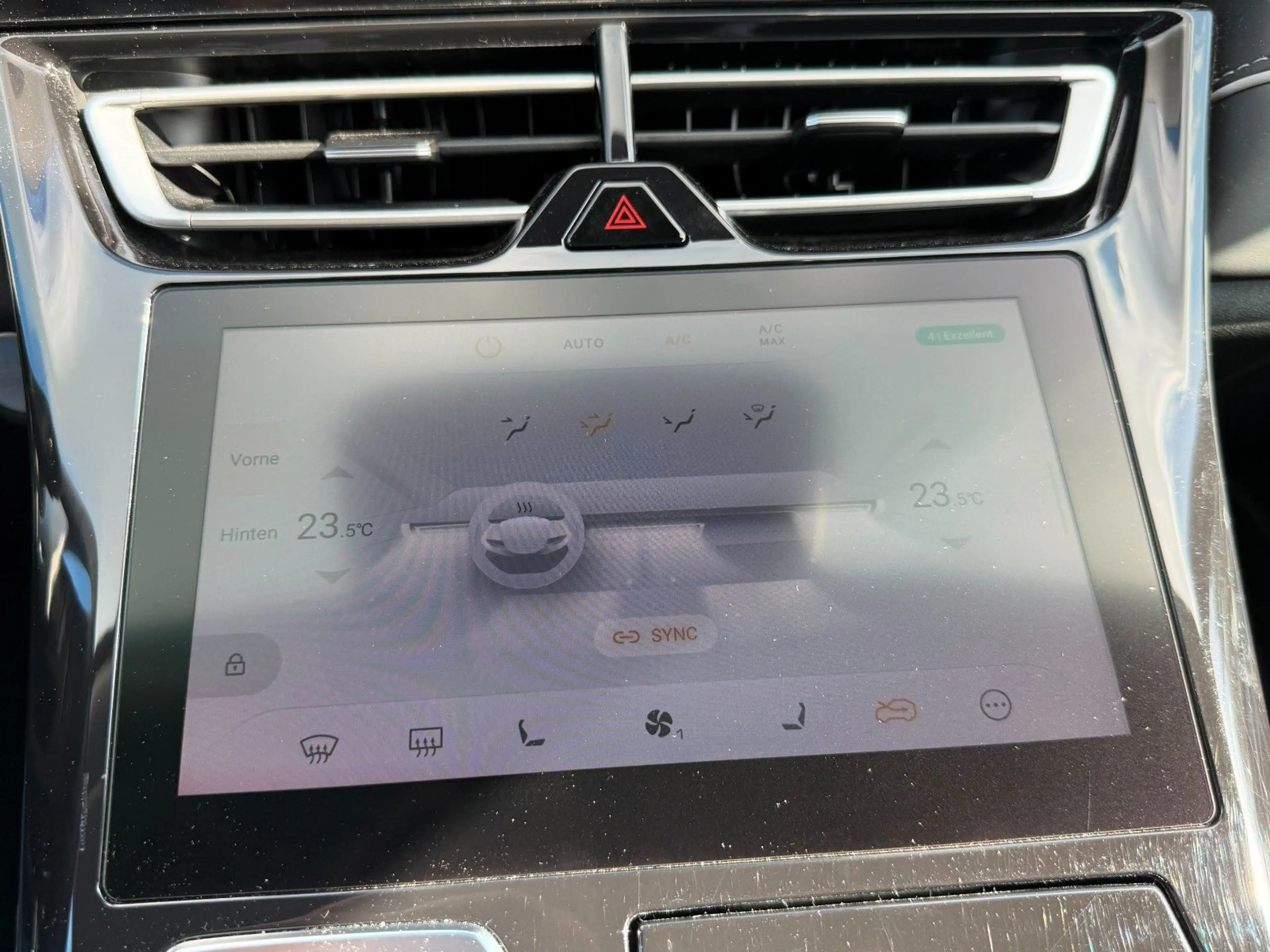 GWM WEY 05 2.0 PHEV 350 kW AWD Luxury — photo 21