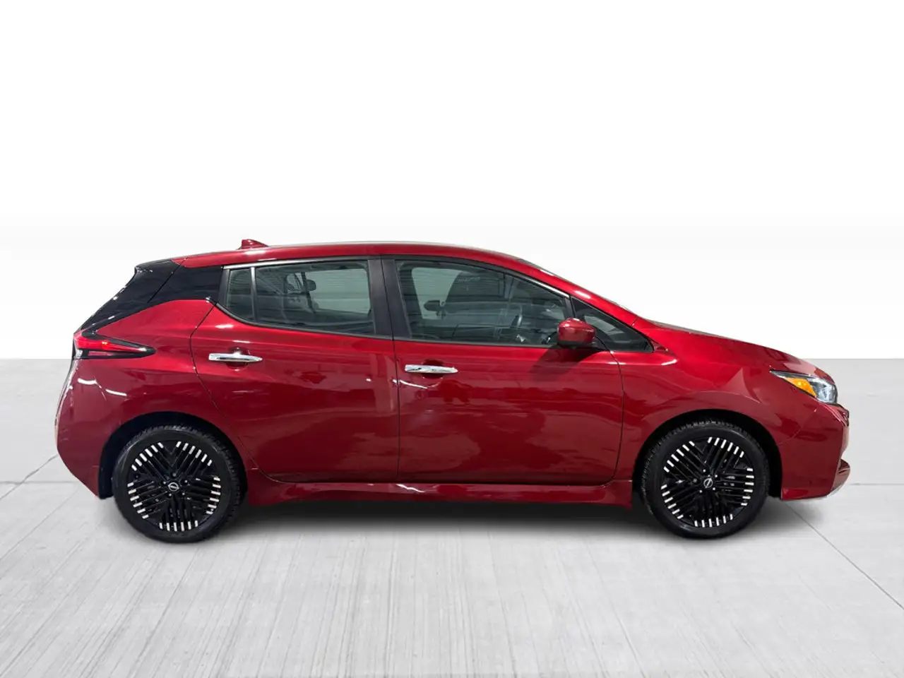 Nissan Leaf снимка Nissan Leaf