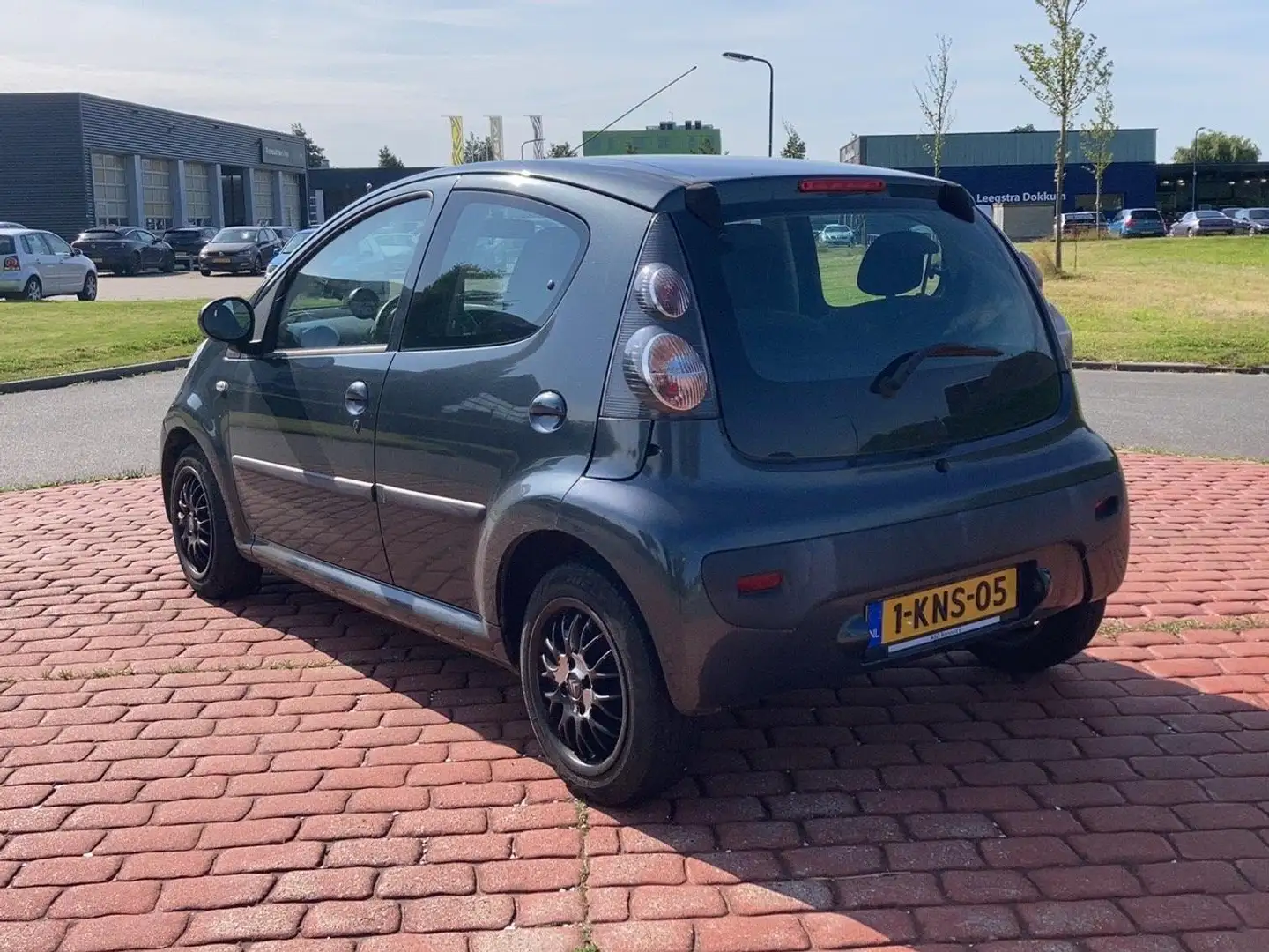 Citroen C1 C1 1.0-12V Ambiance siva - 2