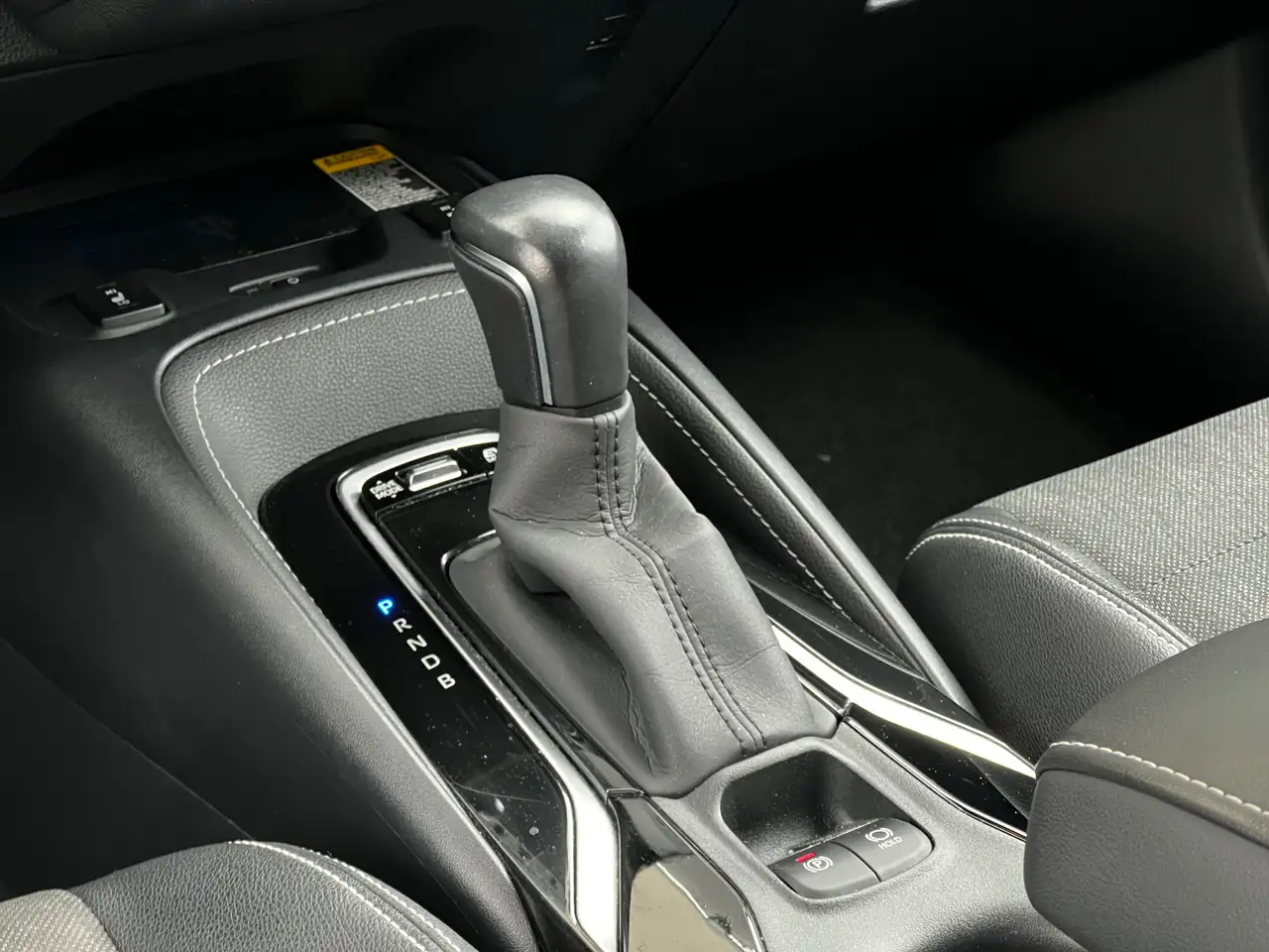 Toyota Corolla Hybrid 1.8 TEAM D GPF e-CVT, миниатюра 13
