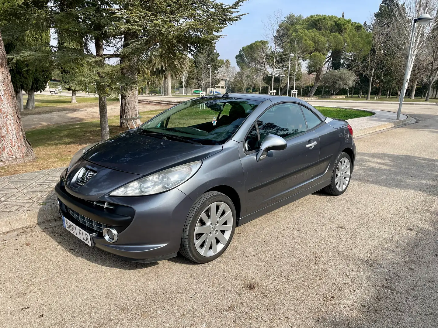 Peugeot 207 207 CC 1.6 VTi Plateado - 2