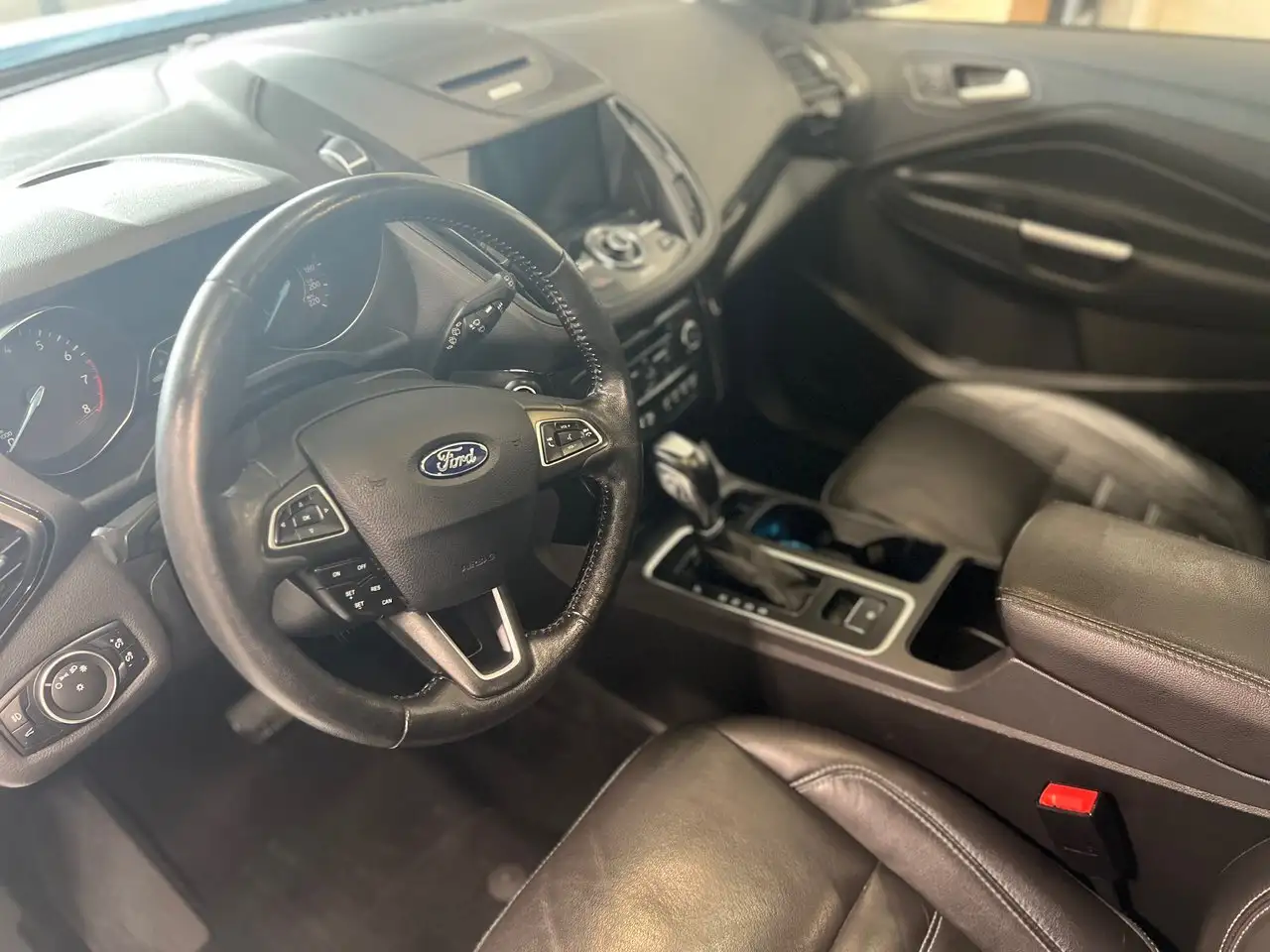 Ford Escape photo Ford Escape