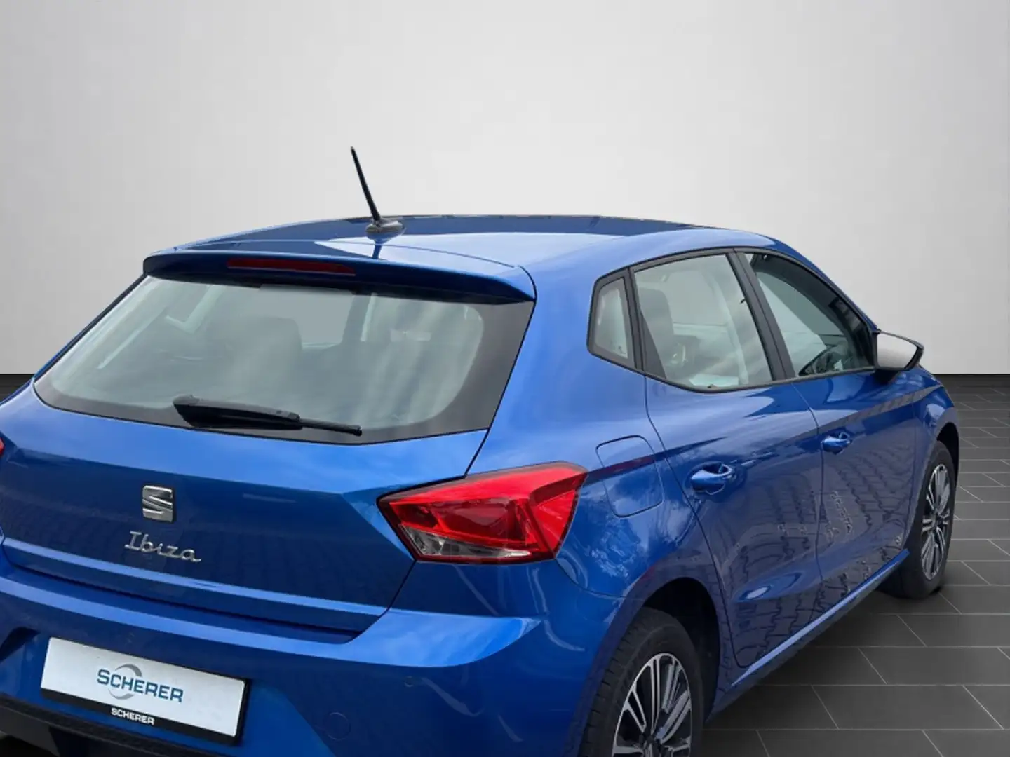 SEAT Ibiza 1.0 TSI Style LED GRA SHZ Blau - 2