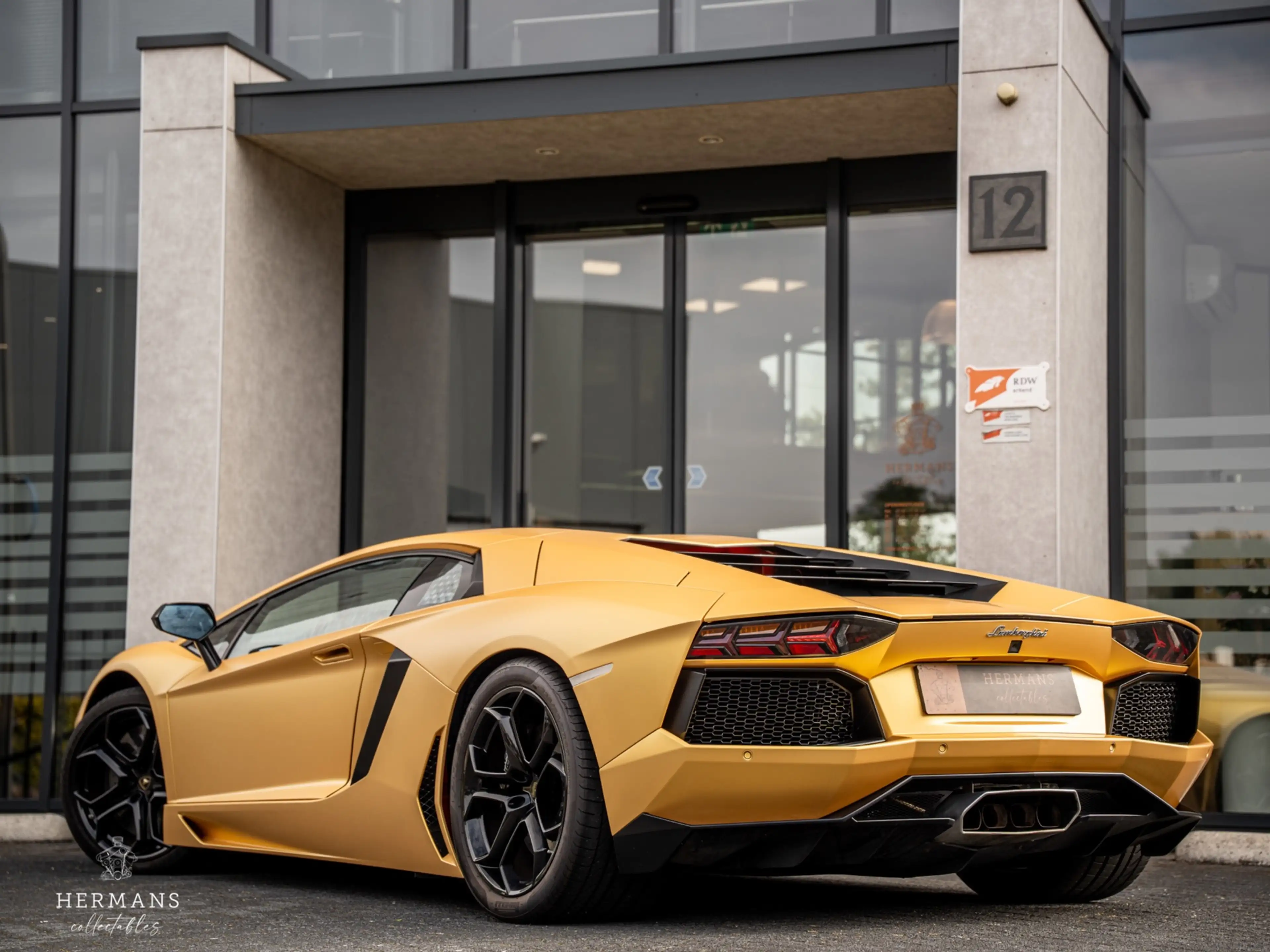Lamborghini Aventador 6.5 V12 LP700-4 Coupé / Capristo / Gray Audio / Ce — photo 14