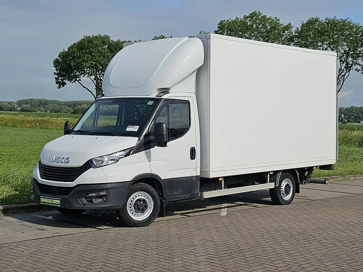 Iveco Daily 35S18 Bakwagen Laadklep! Wit - 2