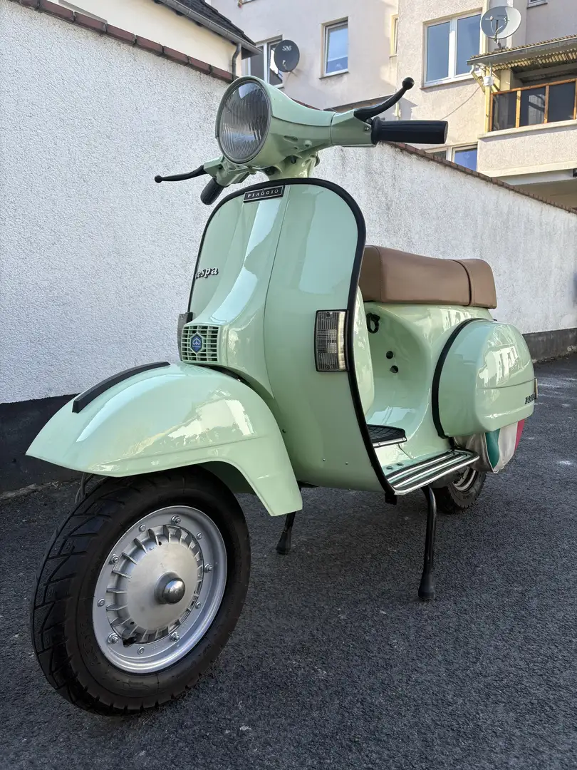 Vespa P 200 E - 1
